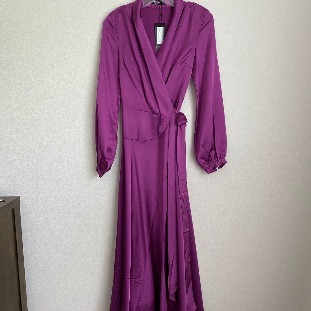 NASTY GAL - SIZE 6 - Satin Purple Wrap Midi Dress